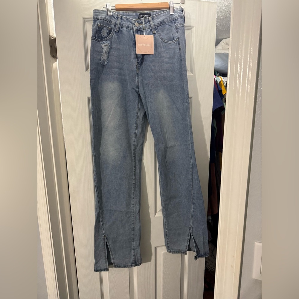 Kittenish Split Hem Jeans